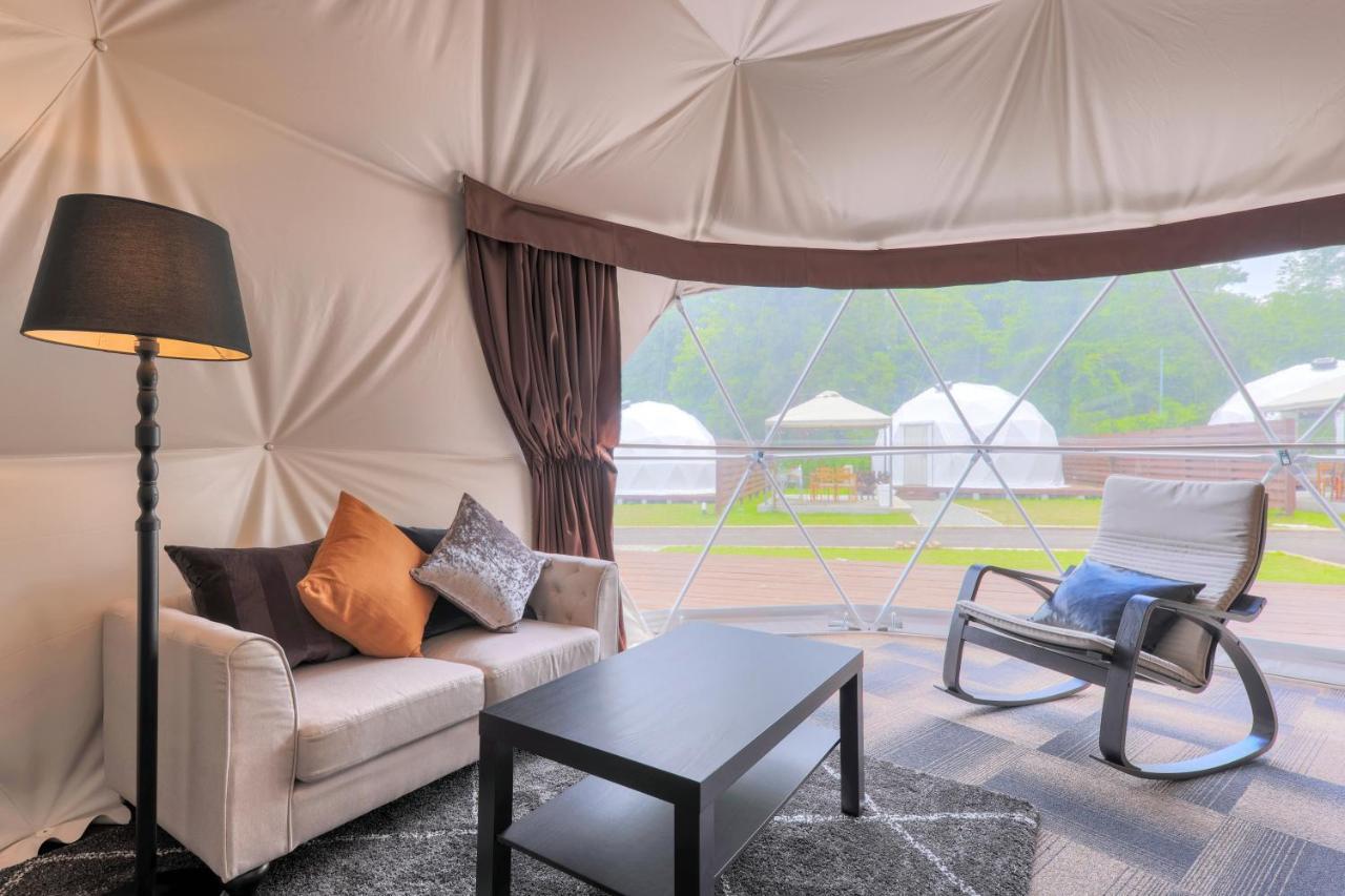 Glamping Varie ラグジュアリーテント